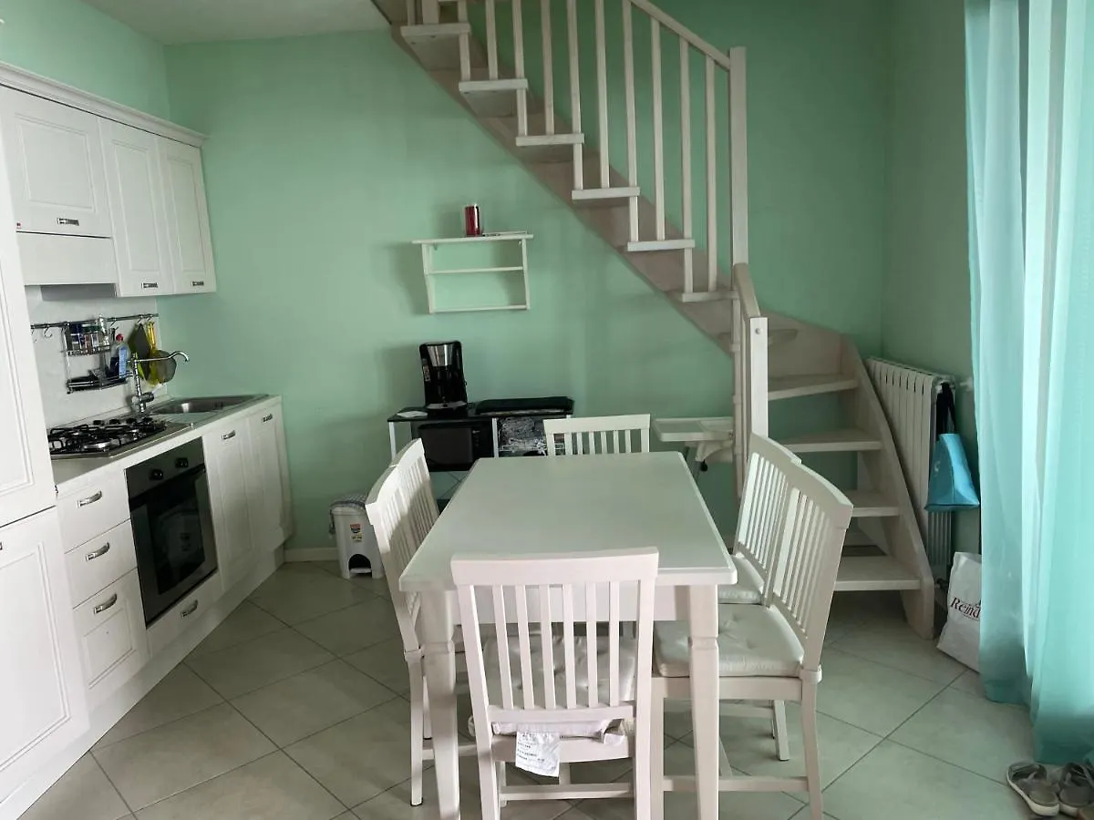 Apartment Ferienwohnung Isabella Toscolano Maderno Italy